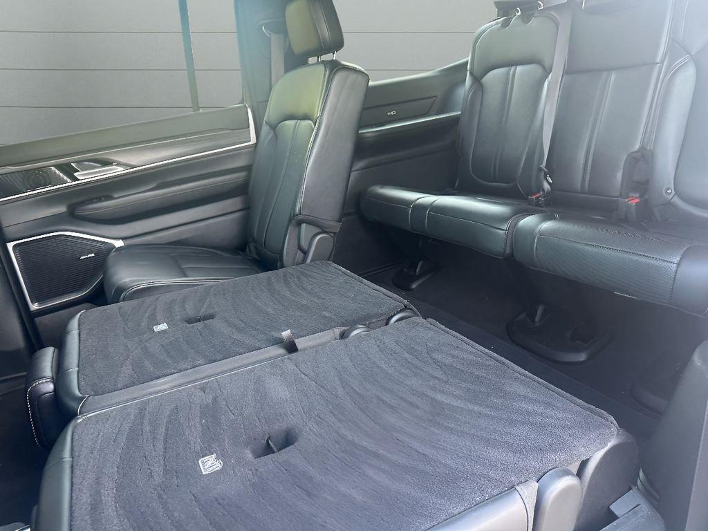 used 2024 Jeep Wagoneer car