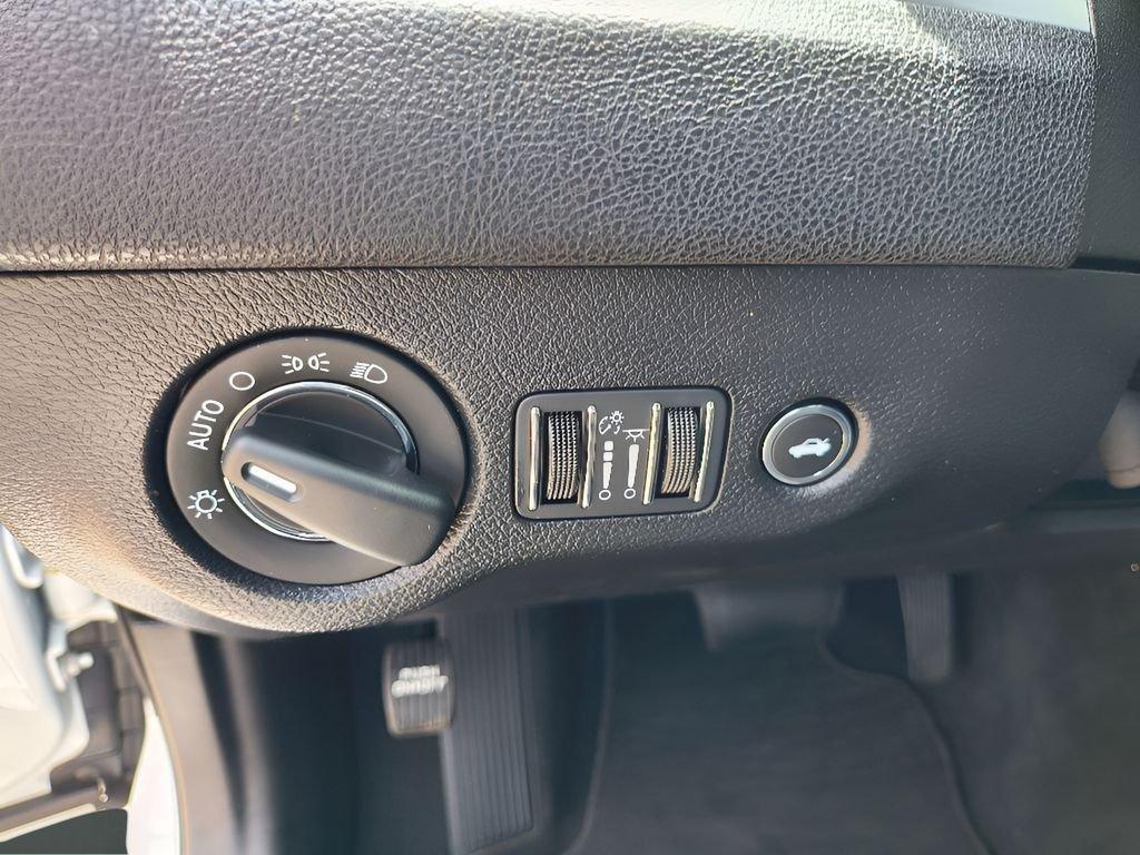 used 2023 Chrysler 300 car