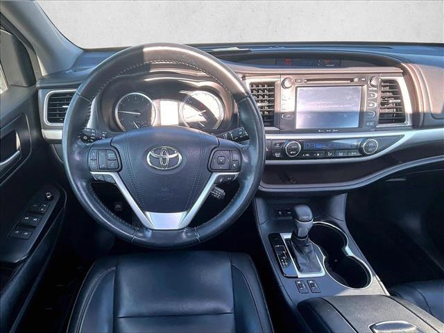 used 2018 Toyota Highlander car, priced at $20,440