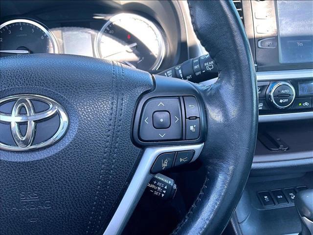 used 2018 Toyota Highlander car, priced at $20,440