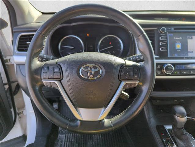 used 2018 Toyota Highlander car, priced at $20,440