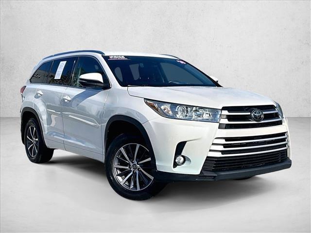 used 2018 Toyota Highlander car, priced at $20,440