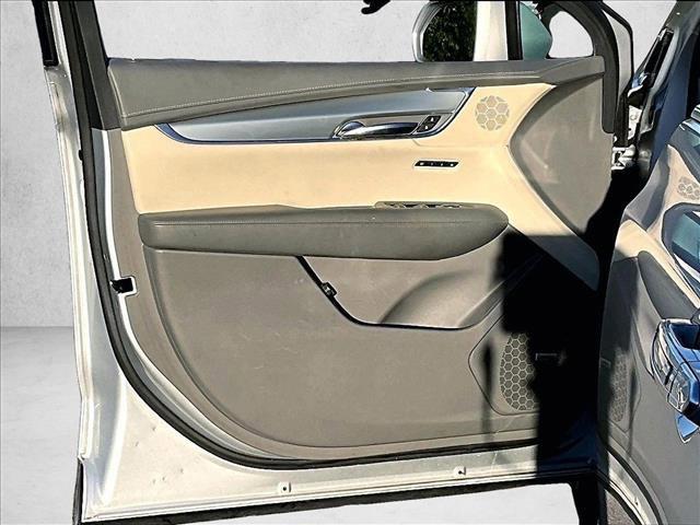 used 2017 Cadillac XT5 car, priced at $18,495