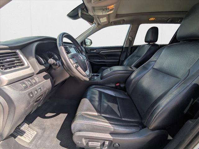 used 2019 Toyota Highlander car, priced at $20,998