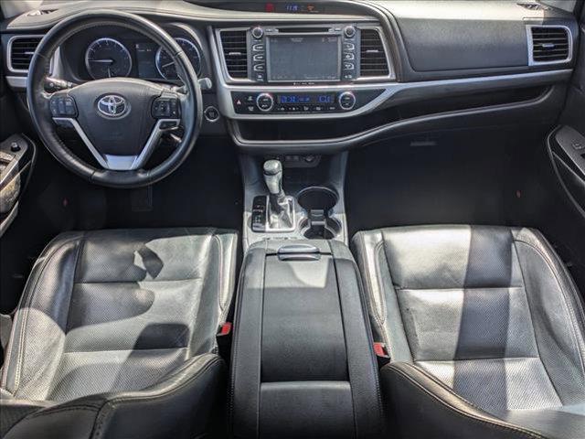 used 2019 Toyota Highlander car, priced at $20,998