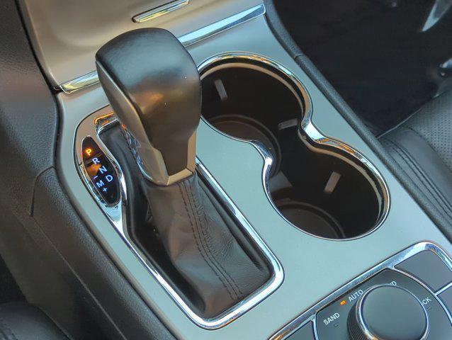 used 2020 Jeep Grand Cherokee car, priced at $13,495