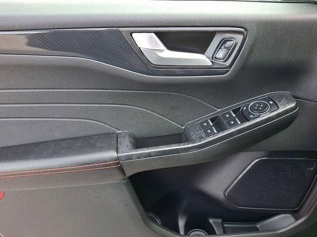 used 2024 Ford Escape car, priced at $24,995