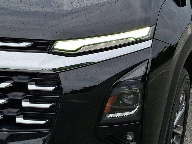 used 2025 Chevrolet Equinox car, priced at $27,085