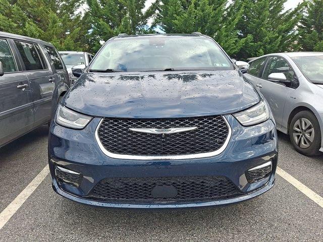 used 2022 Chrysler Pacifica car, priced at $33,595