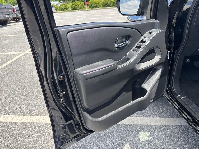 used 2022 Nissan Frontier car