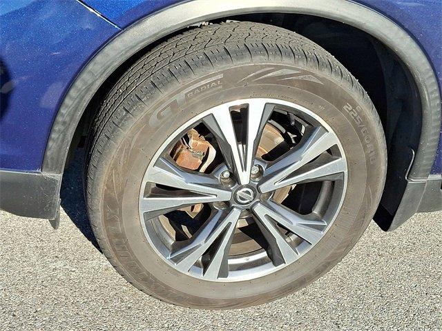 used 2017 Nissan Rogue car