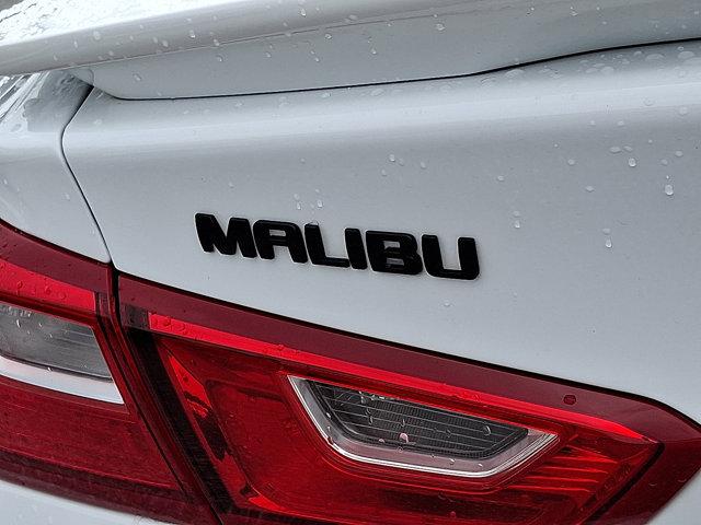 2024 Summit White Chevrolet Malibu