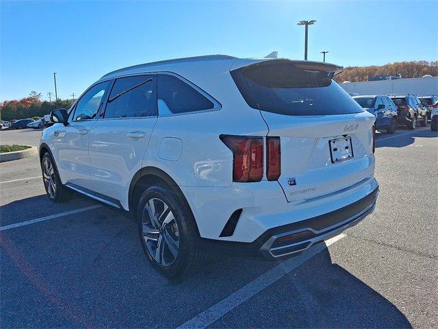 used 2023 Kia Sorento Plug-In Hybrid car, priced at $32,995