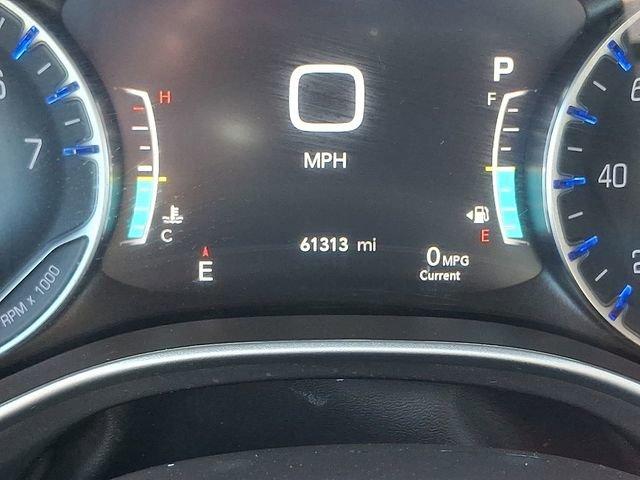 used 2023 Chrysler Pacifica car, priced at $25,995