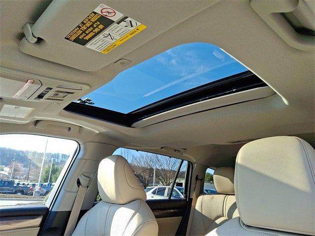 used 2024 Toyota Highlander car, priced at $48,895