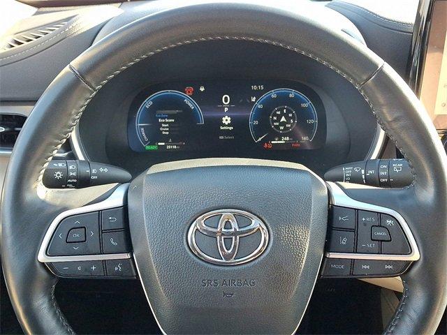 used 2024 Toyota Highlander car, priced at $48,895