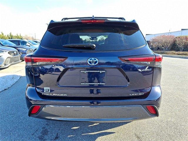 used 2024 Toyota Highlander car, priced at $48,895