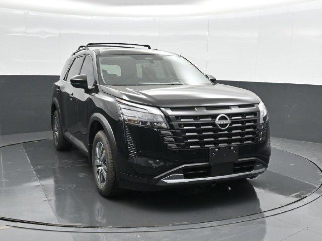 new 2026 Nissan Pathfinder car, priced at $37,813