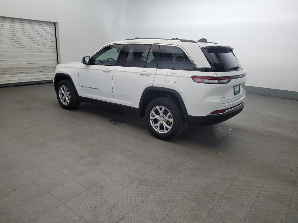 used 2022 Jeep Grand Cherokee car, priced at $30,595