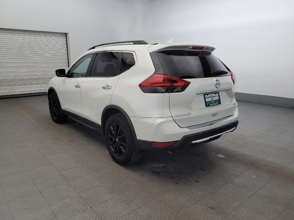 used 2017 Nissan Rogue car, priced at $18,395