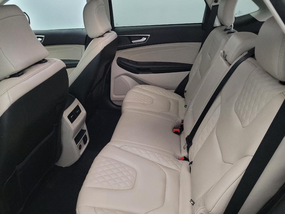 used 2024 Ford Edge car, priced at $25,795