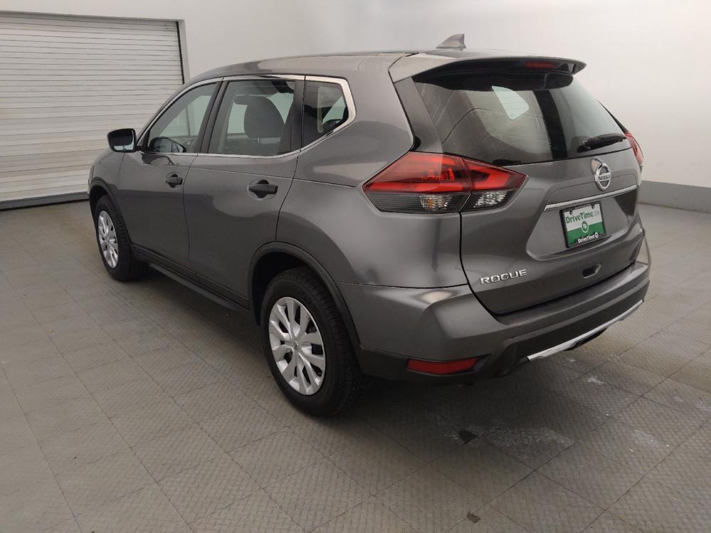 used 2018 Nissan Rogue car, priced at $17,195
