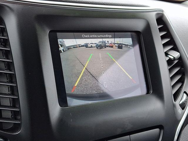 used 2019 Jeep Cherokee car, priced at $14,999