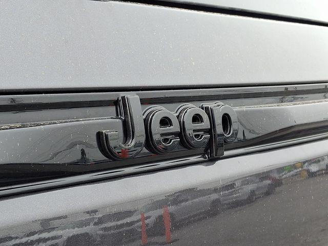 new 2026 Jeep Grand Cherokee car, priced at $49,050