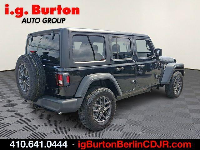 new 2025 Jeep Wrangler car, priced at $44,825