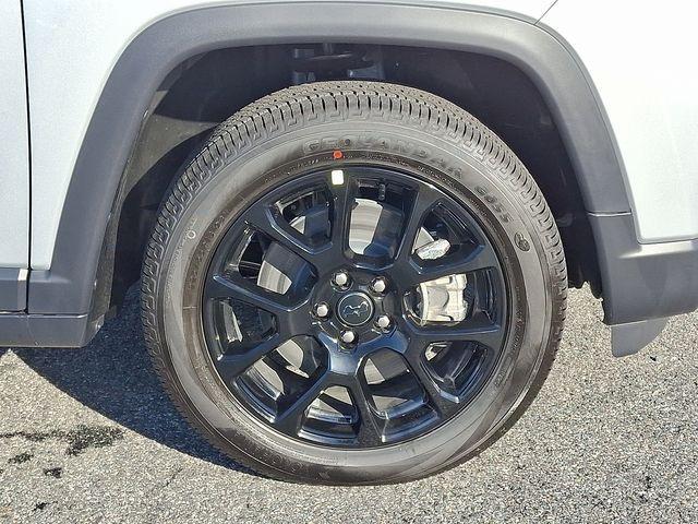 new 2026 Jeep Compass car, priced at $30,700