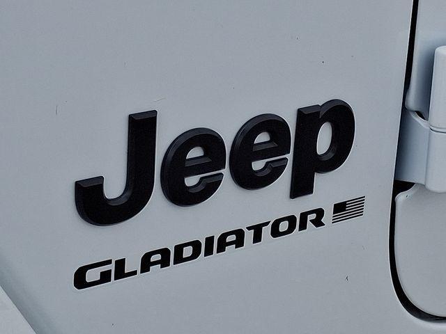 new 2026 Jeep Gladiator car, priced at $46,305