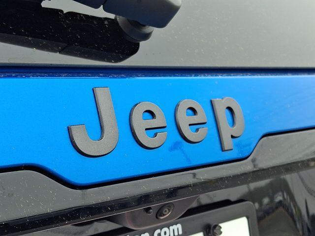 new 2026 Jeep Cherokee car, priced at $45,990