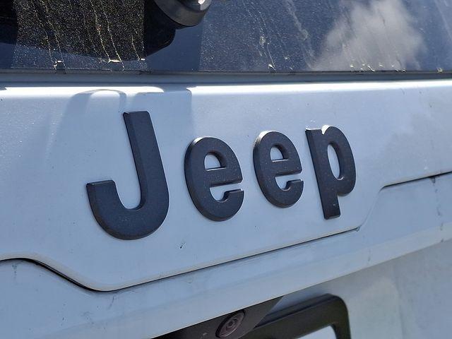 new 2026 Jeep Cherokee car, priced at $41,090