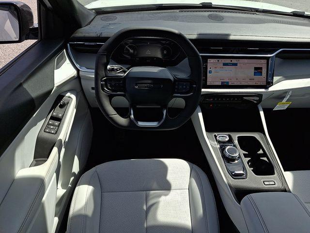 new 2026 Jeep Cherokee car, priced at $41,090
