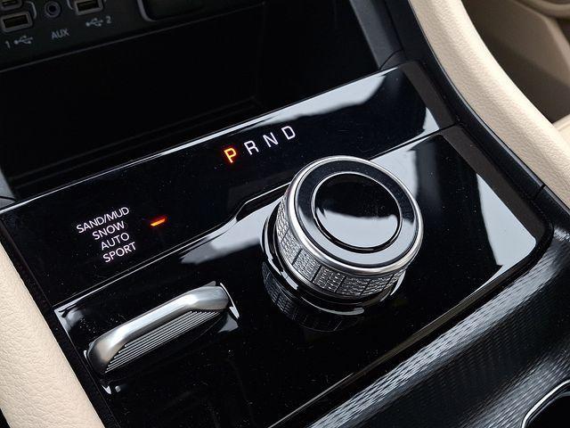 new 2025 Jeep Grand Cherokee L car, priced at $44,428