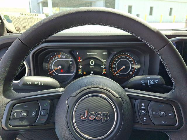 new 2026 Jeep Gladiator car, priced at $46,900