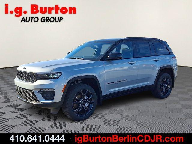 new 2025 Jeep Grand Cherokee car, priced at $45,990