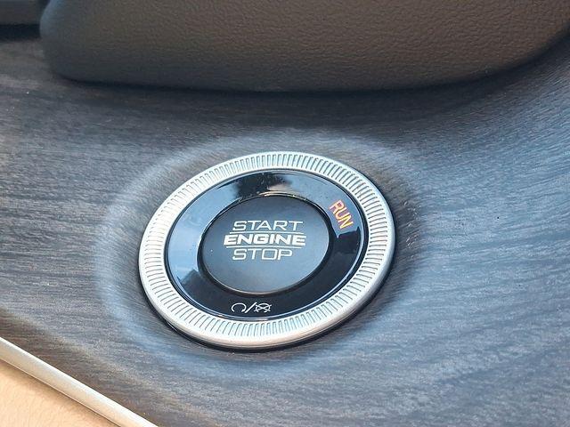 new 2025 Jeep Grand Cherokee L car, priced at $44,428