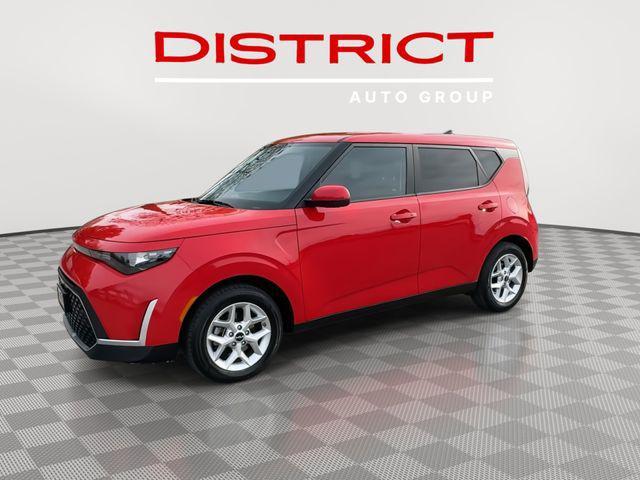 used 2024 Kia Soul car, priced at $16,390
