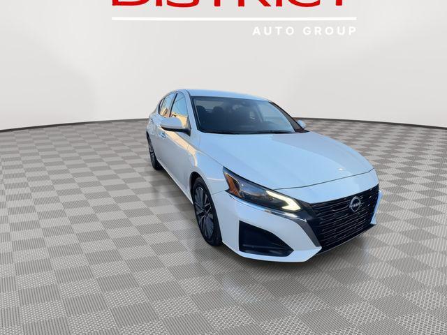 used 2023 Nissan Altima car, priced at $18,290