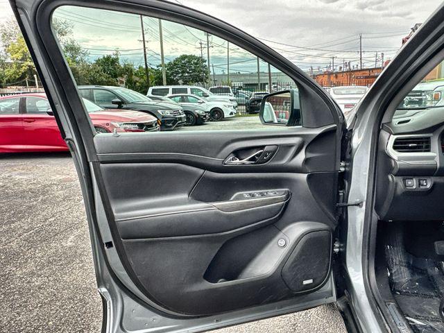 used 2023 GMC Acadia car, priced at $22,950