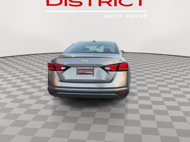 used 2023 Nissan Altima car, priced at $17,950