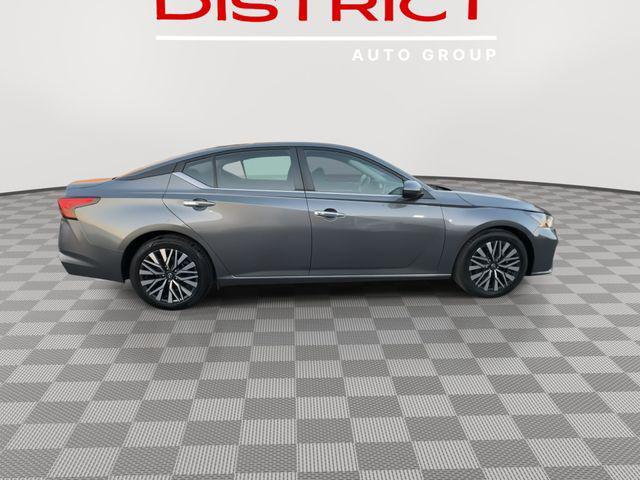 used 2023 Nissan Altima car, priced at $17,950