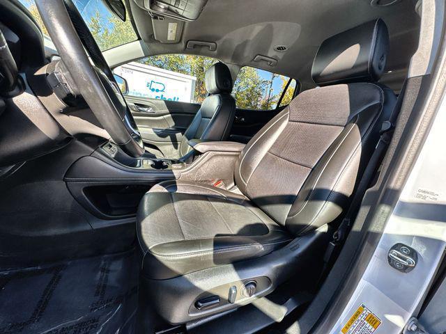 used 2023 GMC Acadia car, priced at $23,950