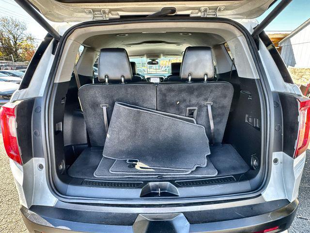 used 2023 GMC Acadia car, priced at $23,950