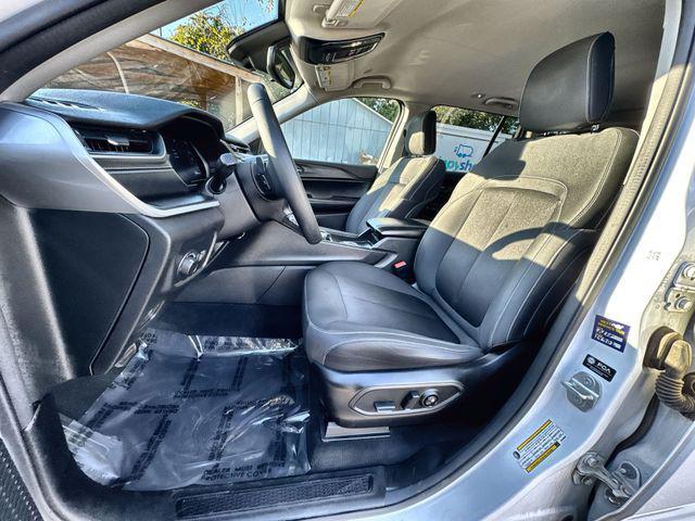 used 2024 Jeep Grand Cherokee car, priced at $23,850