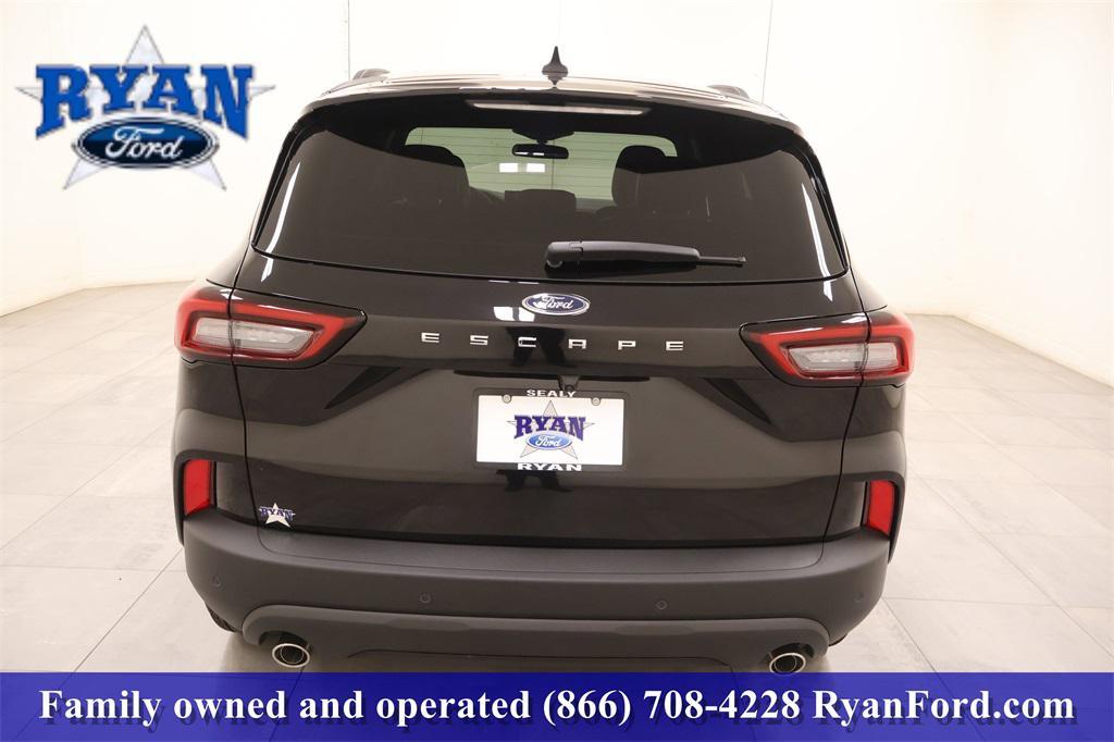 new 2026 Ford Escape car, priced at $26,304