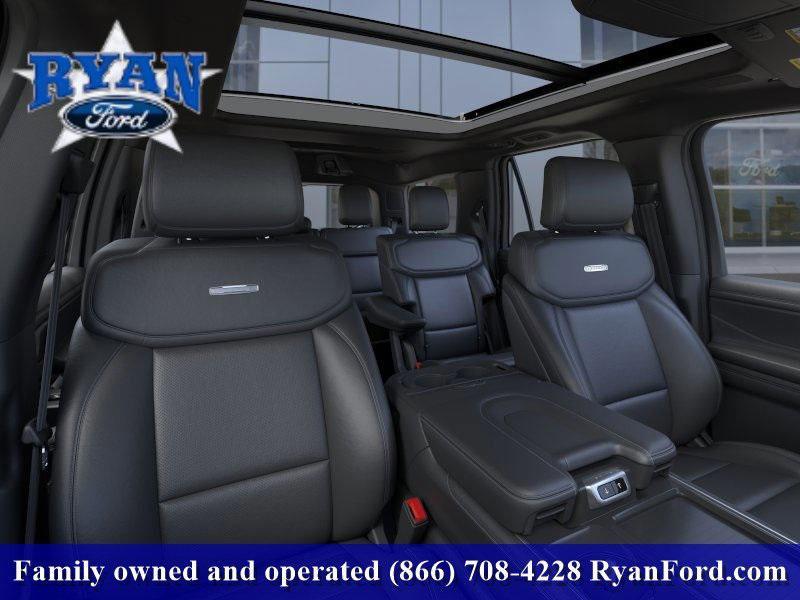 new 2025 Ford Expedition car, priced at $81,914