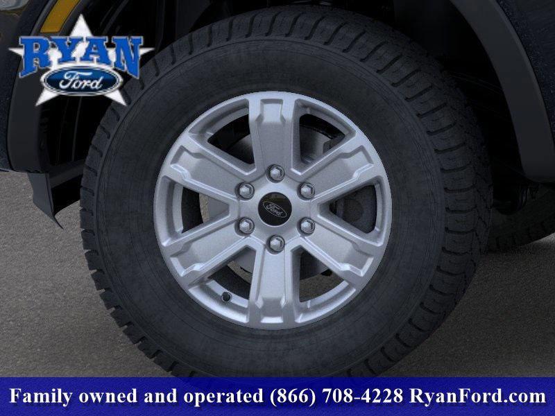 new 2025 Ford Ranger car, priced at $31,882