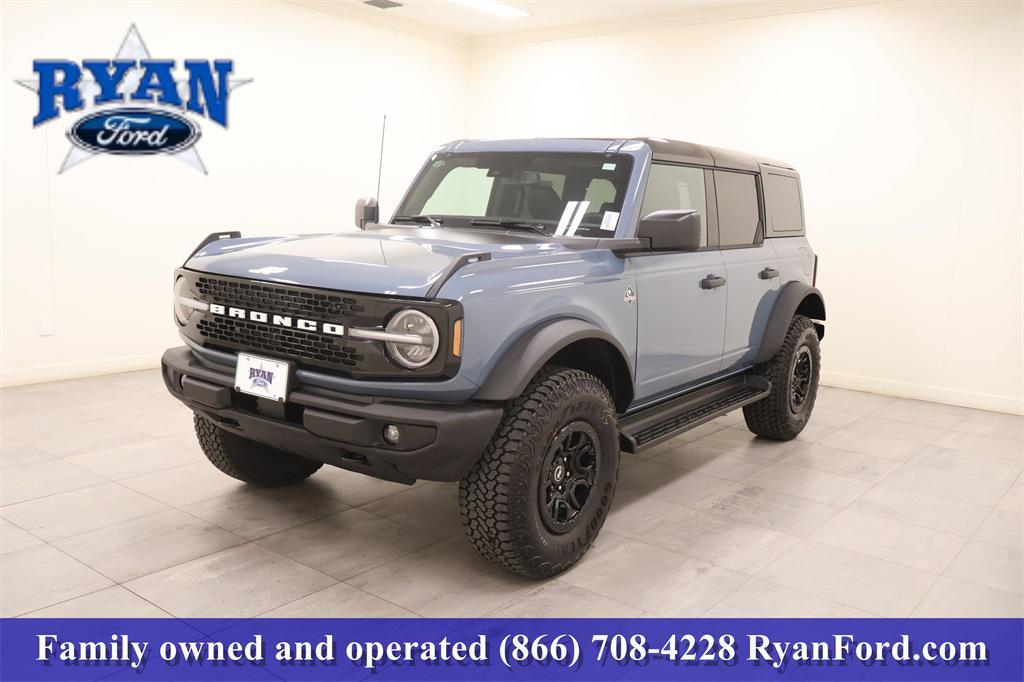 new 2025 Ford Bronco car, priced at $52,044